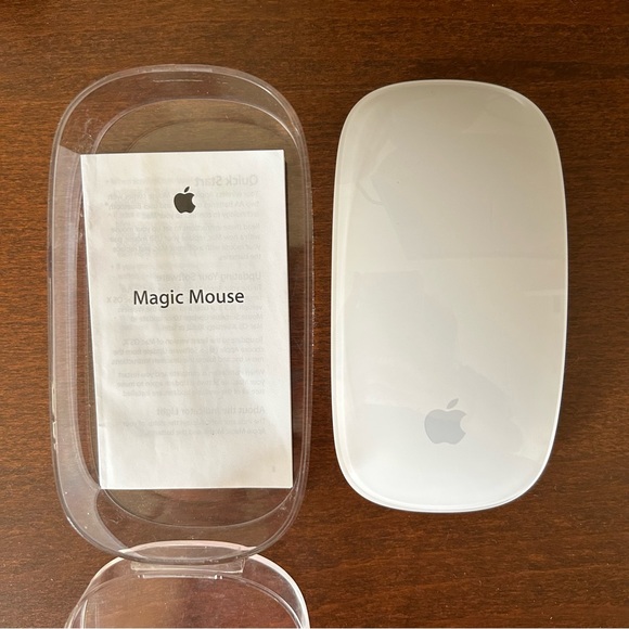 Apple Magic Mouse Model A1296 - Picture 2 of 5